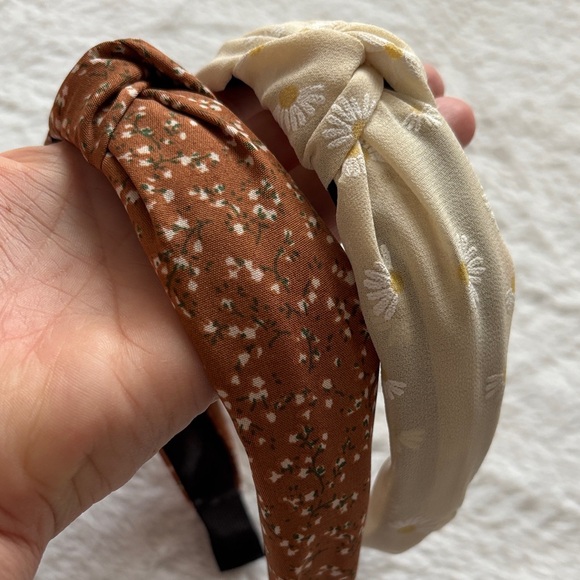 Stylish Women's 5 Headband Set - Brown, Tan, Black - Picture 2 of 5